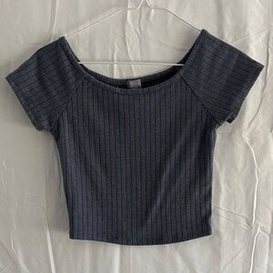 Tilly’s Slate blue crop Top